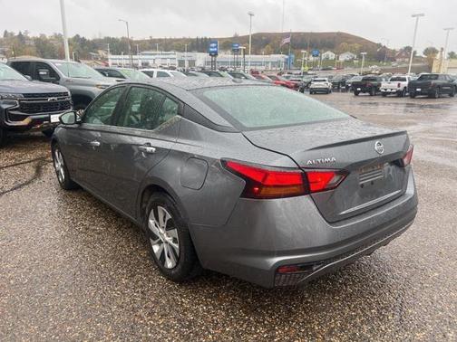 2020 Nissan Altima S FWD