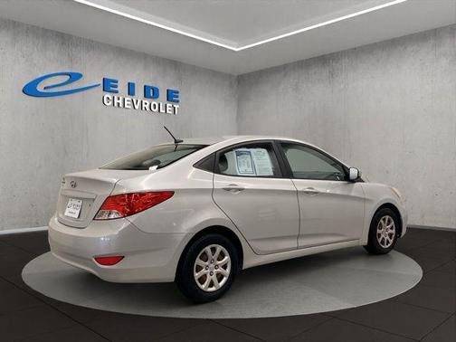 2014 Hyundai Accent GLS