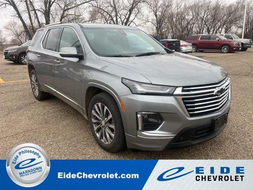 Sterling Gray Metallic 2023 Chevrolet Traverse Premier