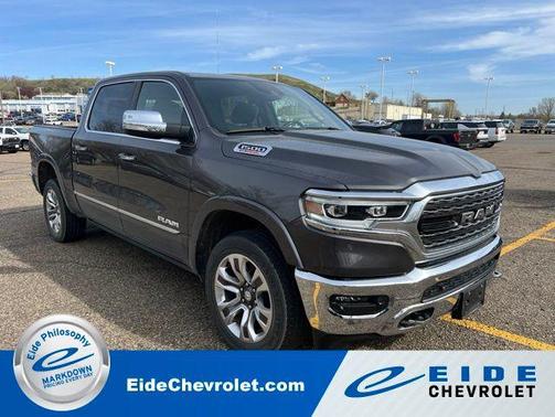 Granite Crystal Metallic Clearcoat 2022 RAM 1500 Limited