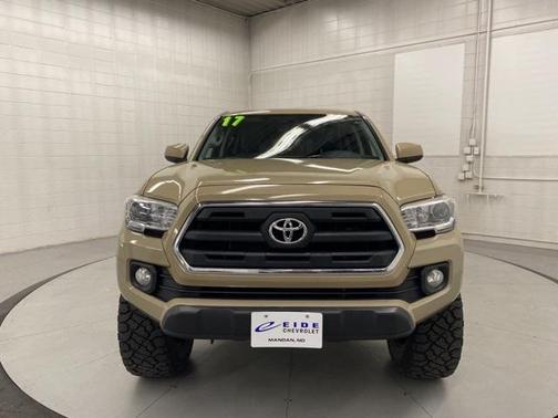 2017 Toyota Tacoma SR5