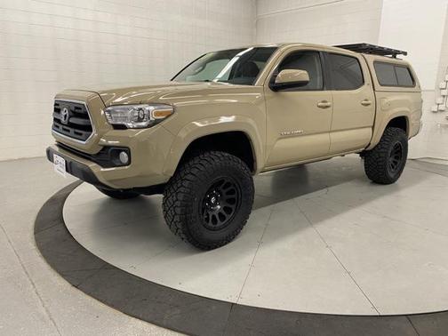 2017 Toyota Tacoma SR5