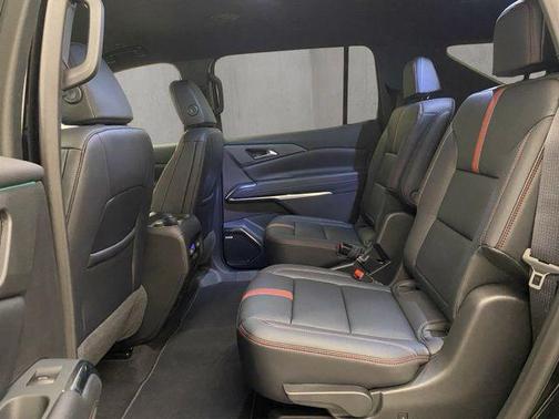Black Metallic 2026 Chevrolet Traverse RS