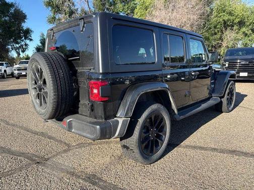 Black Clearcoat 2021 Jeep Wrangler Unlimited 4xe Sahara