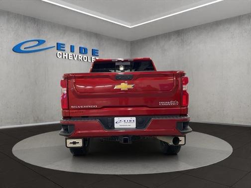 2022 Chevrolet Silverado 2500 High Country