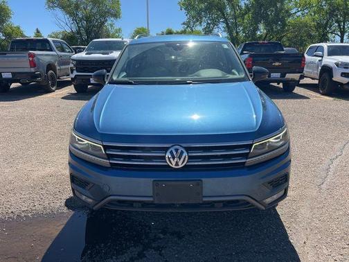Stone Blue Metallic 2019 Volkswagen Tiguan 2.0T SEL R-Line 4MOTION