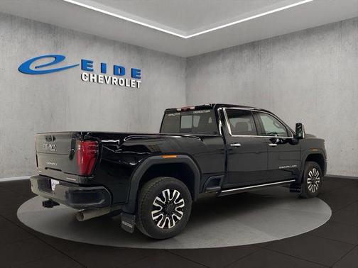 Onyx Black 2025 GMC Sierra 2500 Denali Ultimate