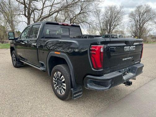 Onyx Black 2025 GMC Sierra 2500 Denali Ultimate