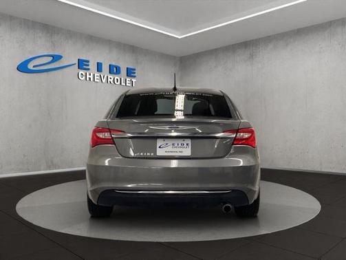 2012 Chrysler 200 Touring