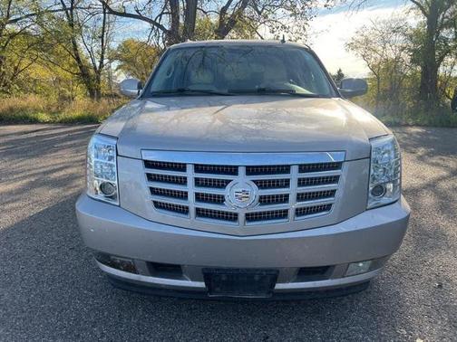 2008 Cadillac Escalade ESV Standard