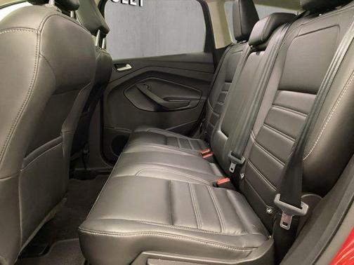 Ruby Red Metallic Tinted Clearcoat 2019 Ford Escape SEL