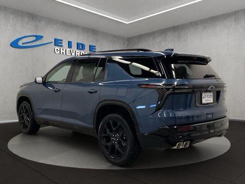 Lakeshore Blue 2026 Chevrolet Traverse RS