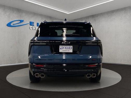 Lakeshore Blue 2026 Chevrolet Traverse RS