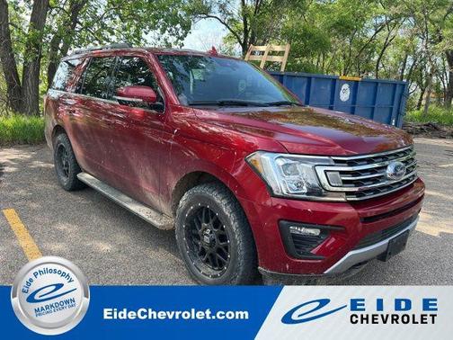 Ruby Red Metallic Tinted Clearcoat 2018 Ford Expedition XLT