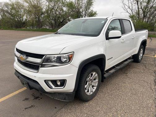 Summit White 2019 Chevrolet Colorado LT