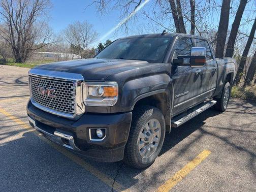 Iridium Metallic 2015 GMC Sierra 2500 Denali