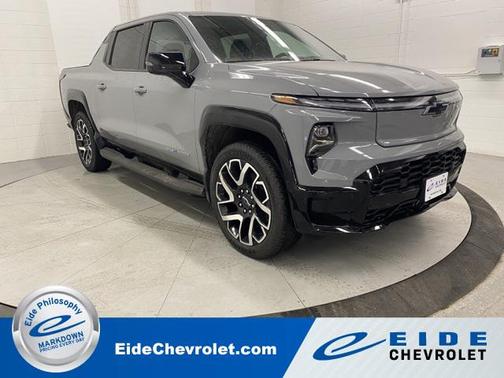 2025 Chevrolet Silverado EV RST