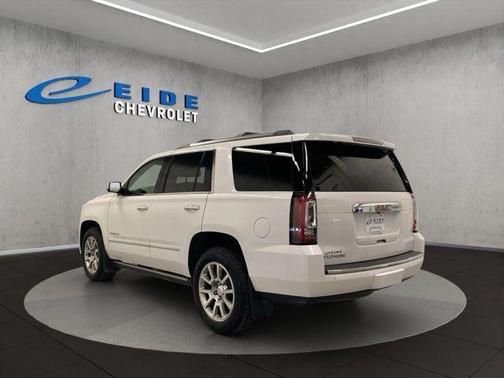 White Frost Tricoat 2020 GMC Yukon Denali