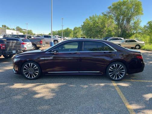 Burgundy Velvet Metallic Tinted Clearcoat 2018 Lincoln Continental Select