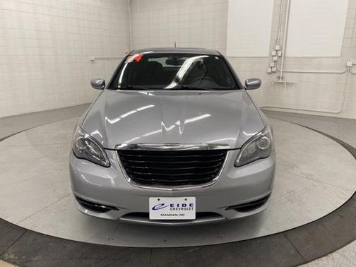 2014 Chrysler 200 Touring