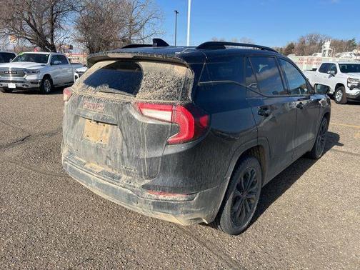 Ebony Twilight Metallic 2022 GMC Terrain SLT