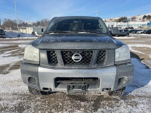 2012 Nissan Titan SV