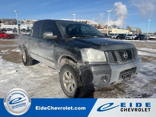 2012 Nissan Titan SV
