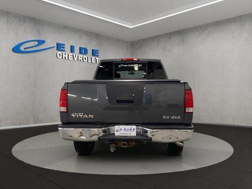 2012 Nissan Titan SV