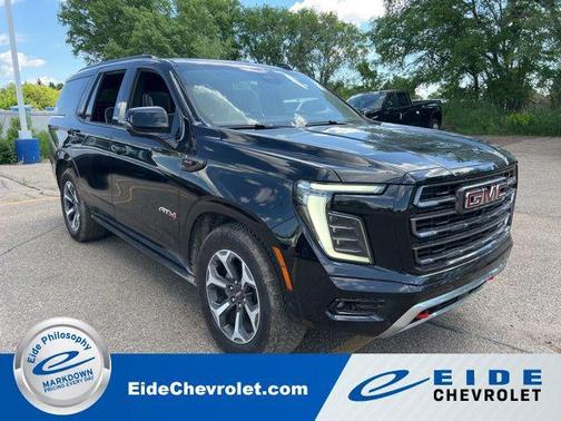 Onyx Black 2025 GMC Yukon AT4 Ultimate 4WD