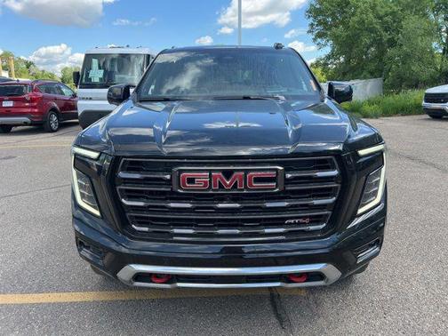 Onyx Black 2025 GMC Yukon AT4 Ultimate 4WD