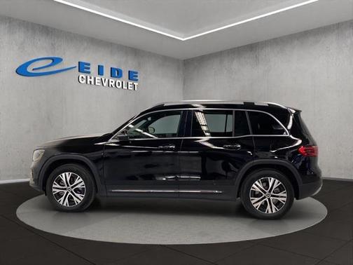 2025 Mercedes-Benz GLB 250 4MATIC