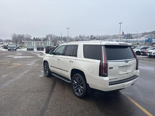 2015 Cadillac Escalade Luxury