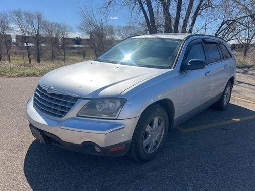 Bright Silver Metallic Clearcoat 2005 Chrysler Pacifica Touring