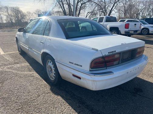 1998 Buick Park Avenue Base