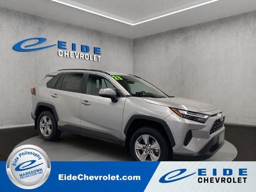 2023 Toyota RAV4 XLE