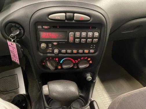 2001 Pontiac Grand Am SE1