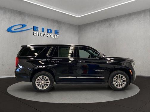Onyx Black 2025 GMC Yukon Elevation 4WD