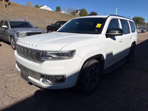 Bright White Clearcoat 2024 Jeep Wagoneer Series III 4x4
