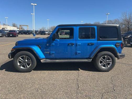Hydro Blue Pearlcoat 2023 Jeep Wrangler 4-Door Sahara 4x4