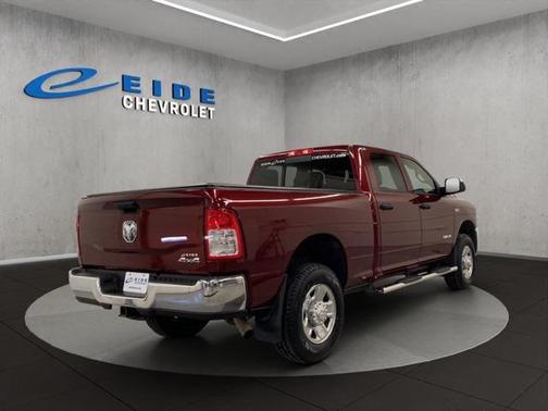 2020 RAM 2500 Tradesman Crew Cab 4X4 6'4' Box