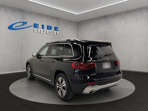 2025 Mercedes-Benz GLB 250 4MATIC