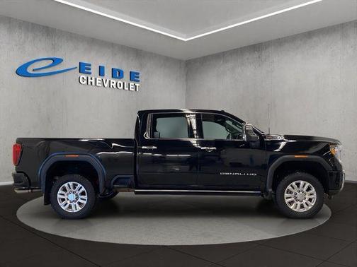 2021 GMC Sierra 2500 Denali