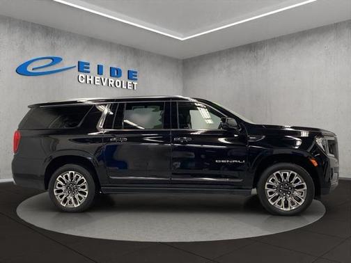 2024 GMC Yukon XL Denali Ultimate