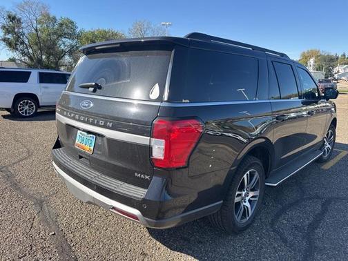 2022 Ford Expedition Max XLT
