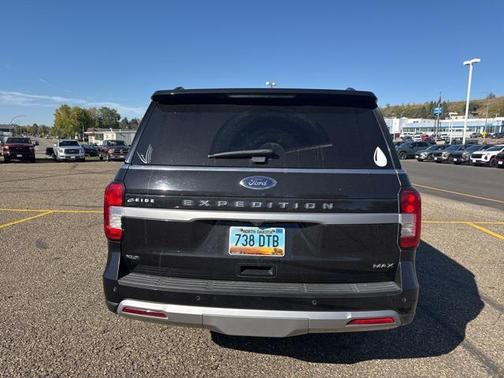 2022 Ford Expedition Max XLT