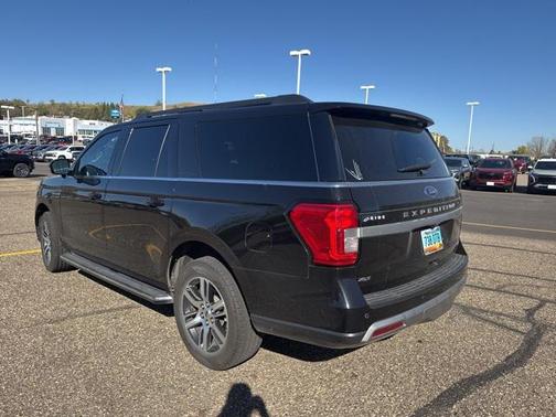 2022 Ford Expedition Max XLT