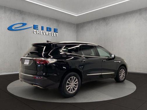 2023 Buick Enclave Essence AWD