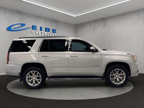 2017 GMC Yukon SLT