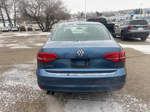 2015 Volkswagen Jetta 2.0L S