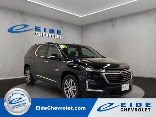 Mosaic Black Metallic 2024 Chevrolet Traverse High Country